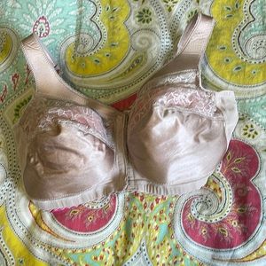 Front closure bra 42D- EUC